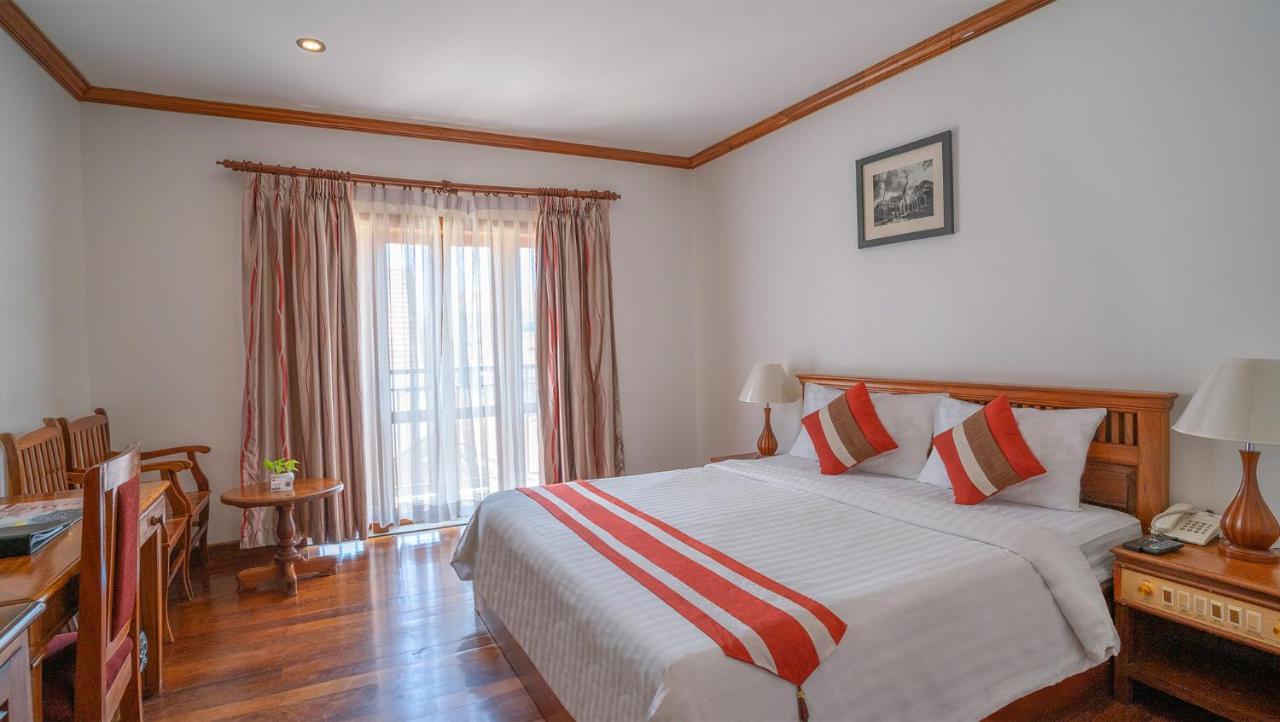 Cheathata Cta Hotel Сиемрип Экстерьер фото