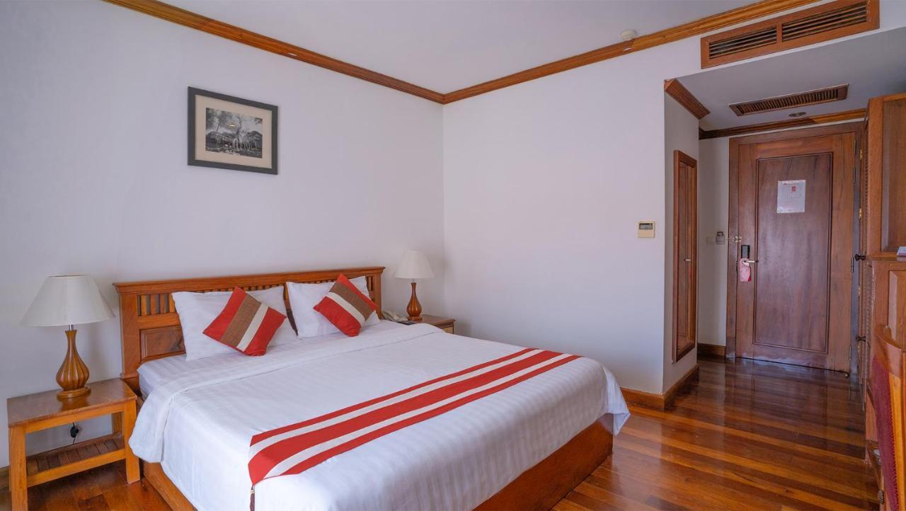 Cheathata Cta Hotel Сиемрип Экстерьер фото