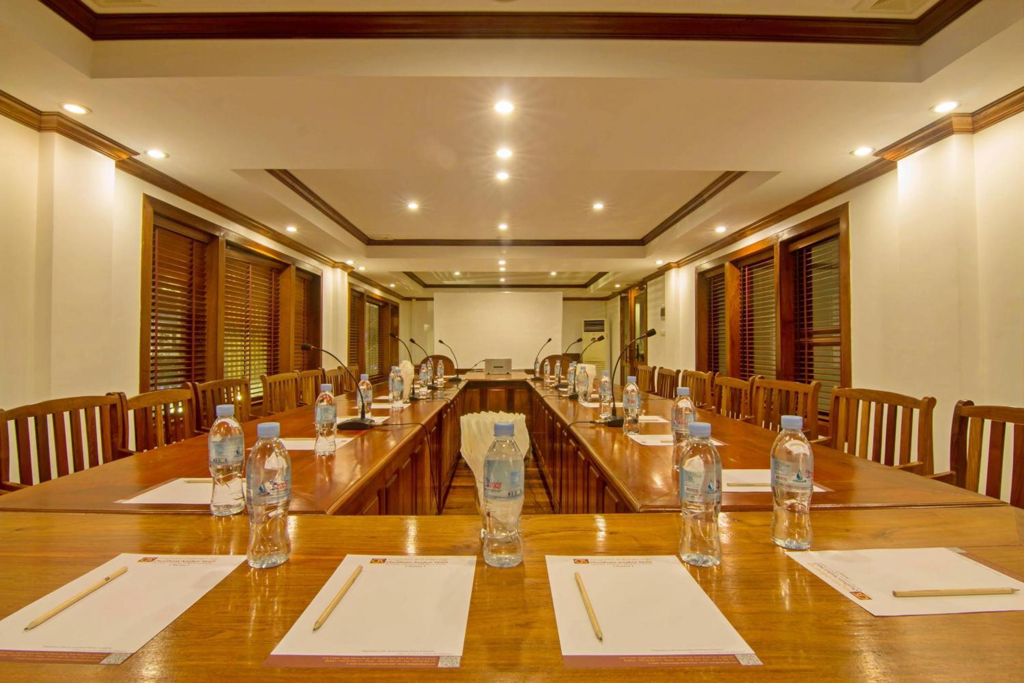 Cheathata Cta Hotel Сиемрип Экстерьер фото