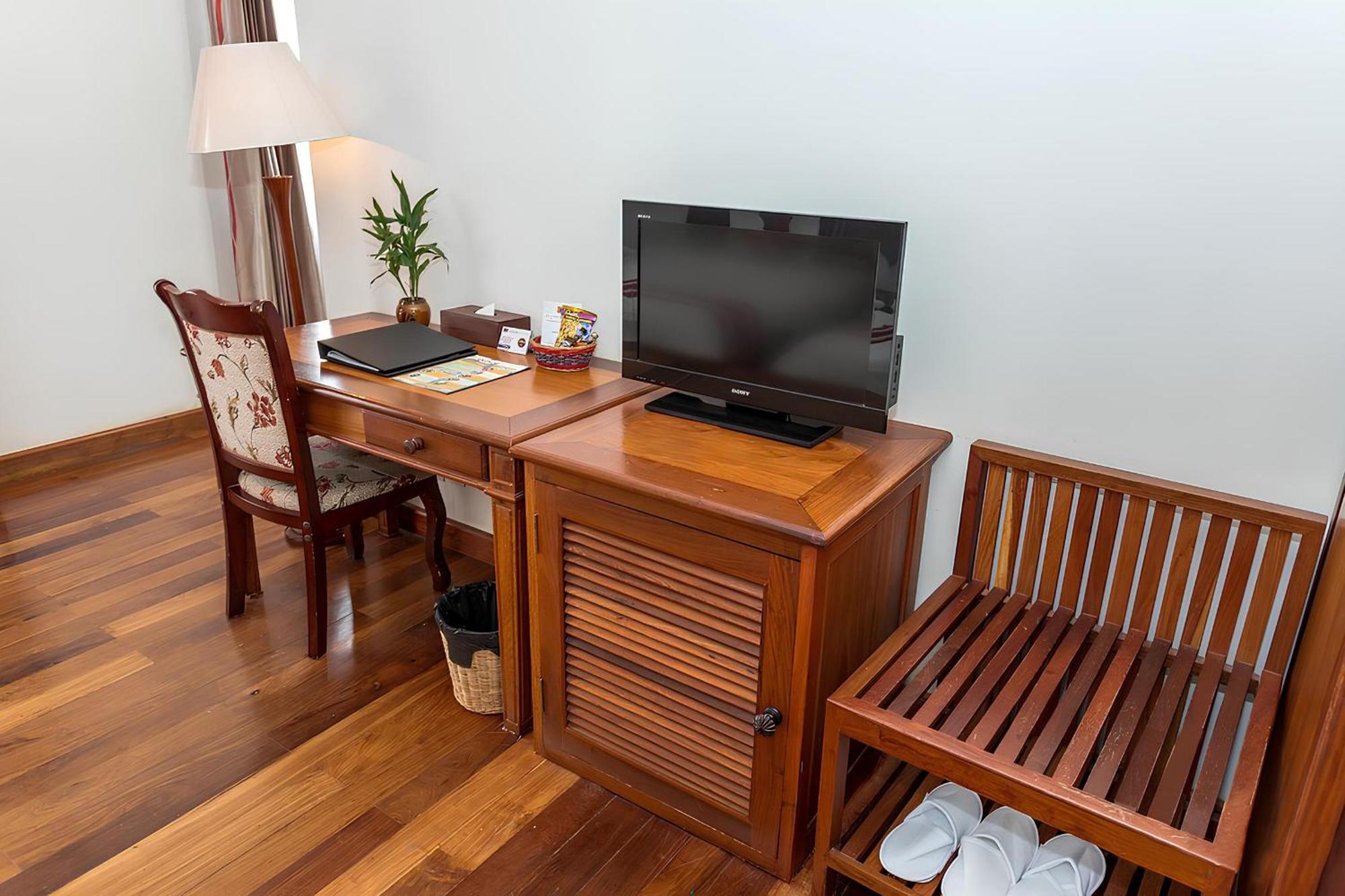 Cheathata Cta Hotel Сиемрип Экстерьер фото